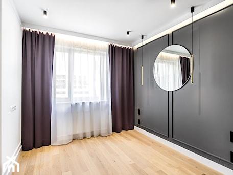 Aranżacje wnętrz - Sypialnia: Apartament o powierzchni 70 m² w Warszawie - MOOVIN INTERIORS. Przeglądaj, dodawaj i zapisuj najlepsze zdjęcia, pomysły i inspiracje designerskie. W bazie mamy już prawie milion fotografii!