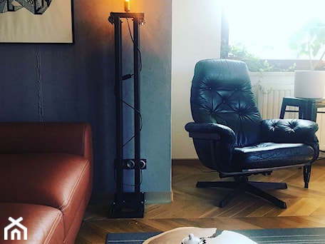 Aranżacje wnętrz - Salon: Lampa NATTJEGER - Dobek & Stypińska Manufaktura. Przeglądaj, dodawaj i zapisuj najlepsze zdjęcia, pomysły i inspiracje designerskie. W bazie mamy już prawie milion fotografii!