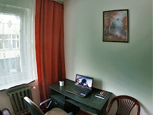 Pokój studenta - zdjęcie od pijmyszybciejbosiesciemnia