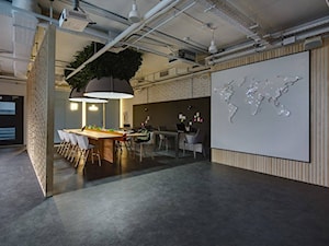 HUB 4.0 - Wnętrza publiczne, styl industrialny - zdjęcie od Nika Vorotyntseva architecture-design bureau