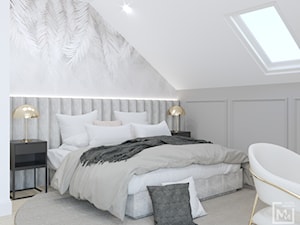 Przytulna sypialnia z tapetą i miękkim zagłówkiem - zdjęcie od STUDIO MILIMETR