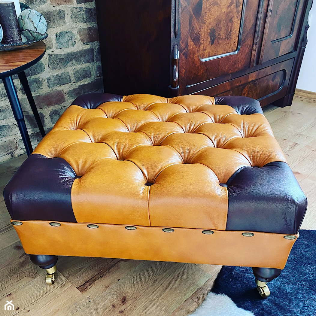 Puf chesterfield - zdjęcie od AK DESIGN Aleksander Kądziela | Tapicer w Akcji - Homebook