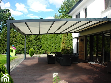 Aranżacje wnętrz - Ogród: Grako - Pergola Ogrodowa Top Sintesi - Grako Home Design. Przeglądaj, dodawaj i zapisuj najlepsze zdjęcia, pomysły i inspiracje designerskie. W bazie mamy już prawie milion fotografii!