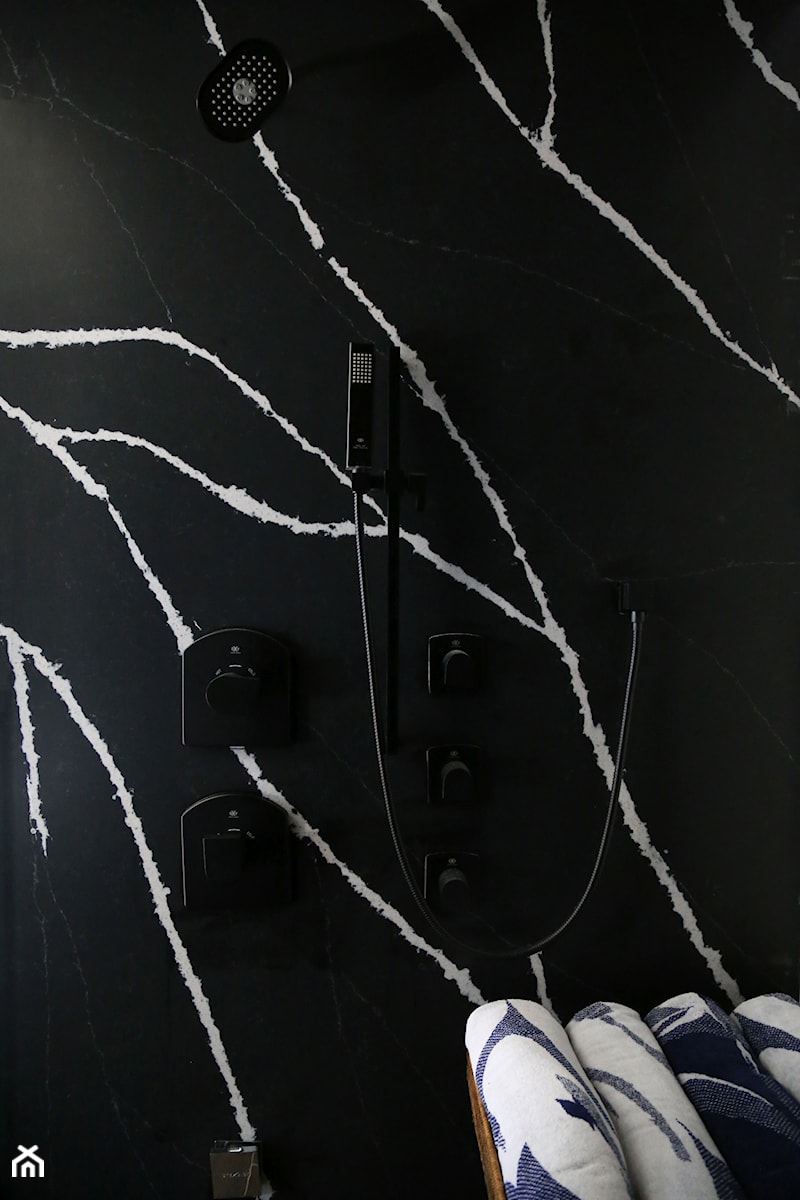 Silestone Eternal Marquina - okładzina łazienkowa - zdjęcie od Silestone by Cosentino