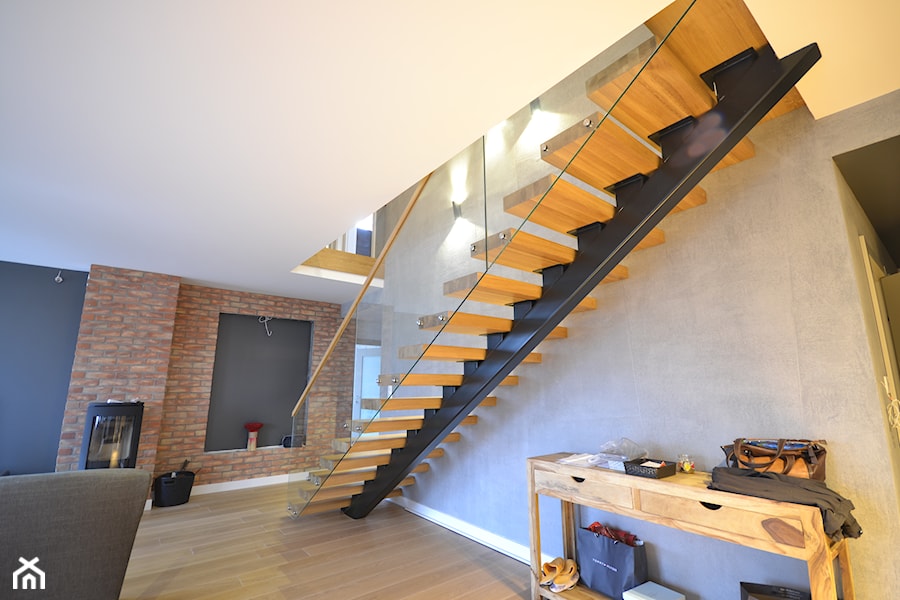 nowoczesne schody dębowe na profilu - zdjęcie od Schodo-System