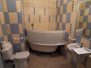 Metamorfoza łazienki - Łazienka - zdjęcie od Projekt 5R