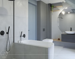 Duża łazienka w domu z wanną oraz prysznicem - zdjęcie od Projekt 5R - Homebook