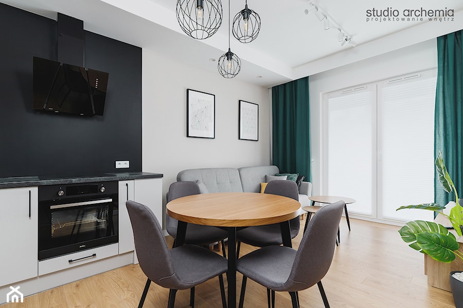 Apartament z zielonym akcentem - Salon, styl minimalistyczny - zdjęcie od Studio Archemia