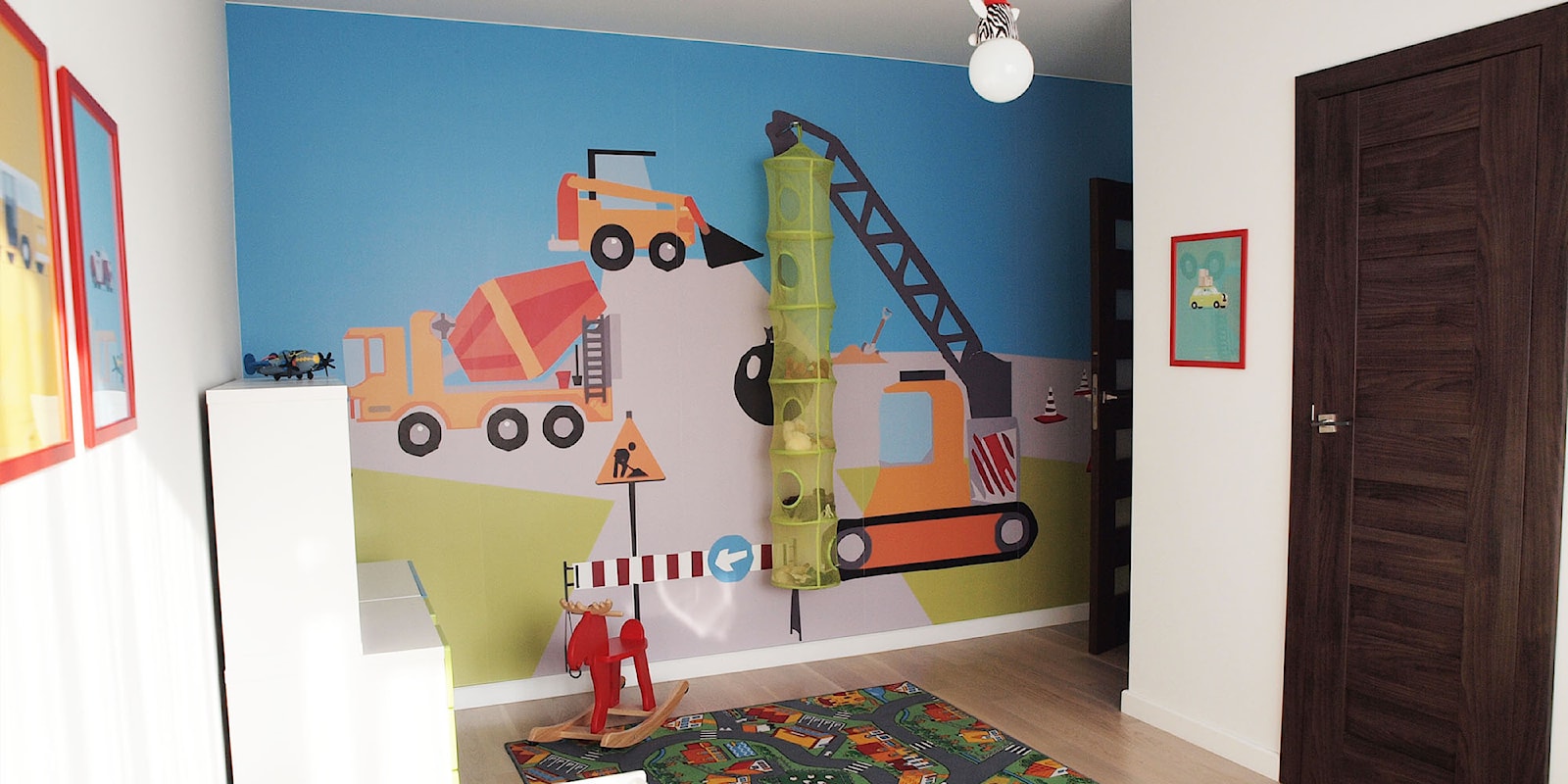 Pokój trzylatka - Mały biały pokój dziecka dla niemowlaka dla chłopca dla dziewczynki - zdjęcie od JC ARCHITEKCI - Homebook