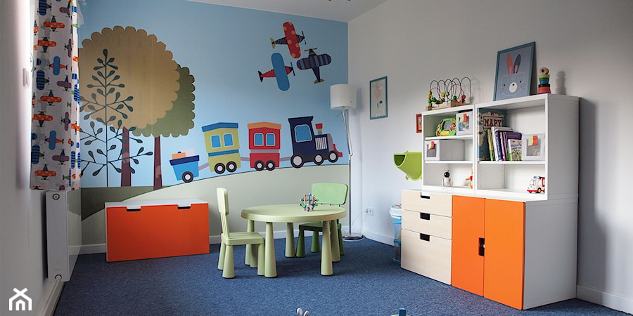 Pokój rocznego chłopca - Mały biały pokój dziecka dla dziecka dla chłopca dla dziewczynki, styl skandynawski - zdjęcie od JC ARCHITEKCI