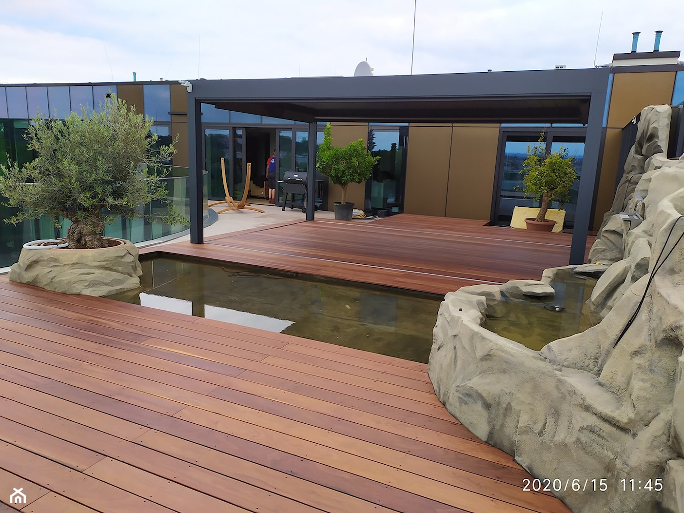 Taras z Ipe Lapacho, Pergola, Rosliny - zdjęcie od kacper4hardwood - Homebook