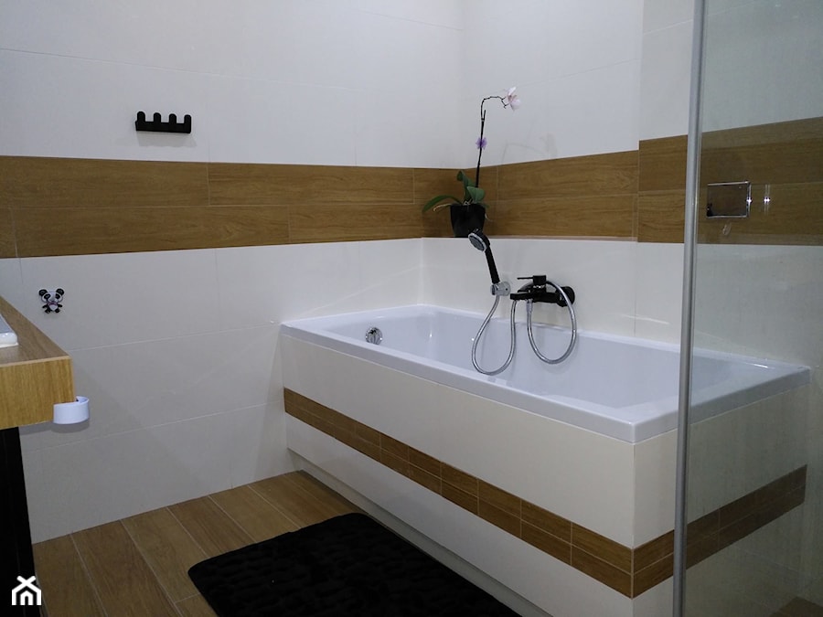 Łazienka z czarnym akcentem - zdjęcie od GLAZURA TYSKA - Salon łazienek