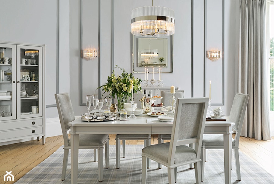 Duża biała szara jadalnia jako osobne pomieszczenie, styl glamour - zdjęcie od Laura Ashley