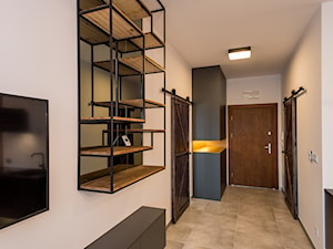 Realizacja - Apartament przy Parku - Hol / przedpokój - zdjęcie od DISENO INTERIORS - Apartamenty PREMIUM