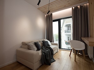 Realizacja Apartamentu z widokiem na Park - Mały beżowy salon - zdjęcie od DISENO INTERIORS - Apartamenty PREMIUM