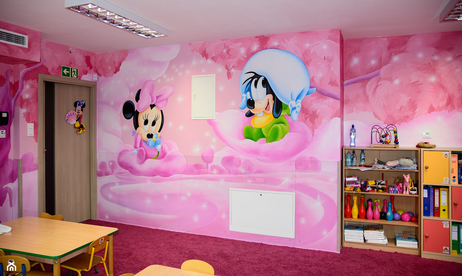 Sala przedszkolan - różowy pokój - zdjęcie od Artystyczna_Perspektywa - Homebook
