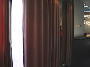 Minimalizm w dobrym stylu-mieszkanie prywatne - Hol / przedpokój, styl glamour - zdjęcie od Justyna Łuczak -Gręda Pegaz Design