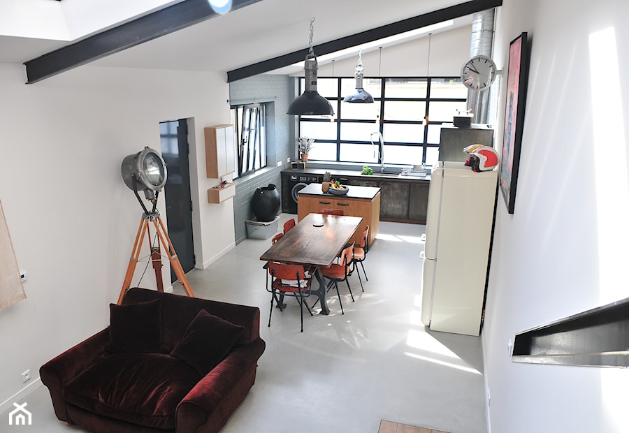 Zainspiruj się wnętrzami z Paryża - Kuchnia, styl industrialny - zdjęcie od newood.pl