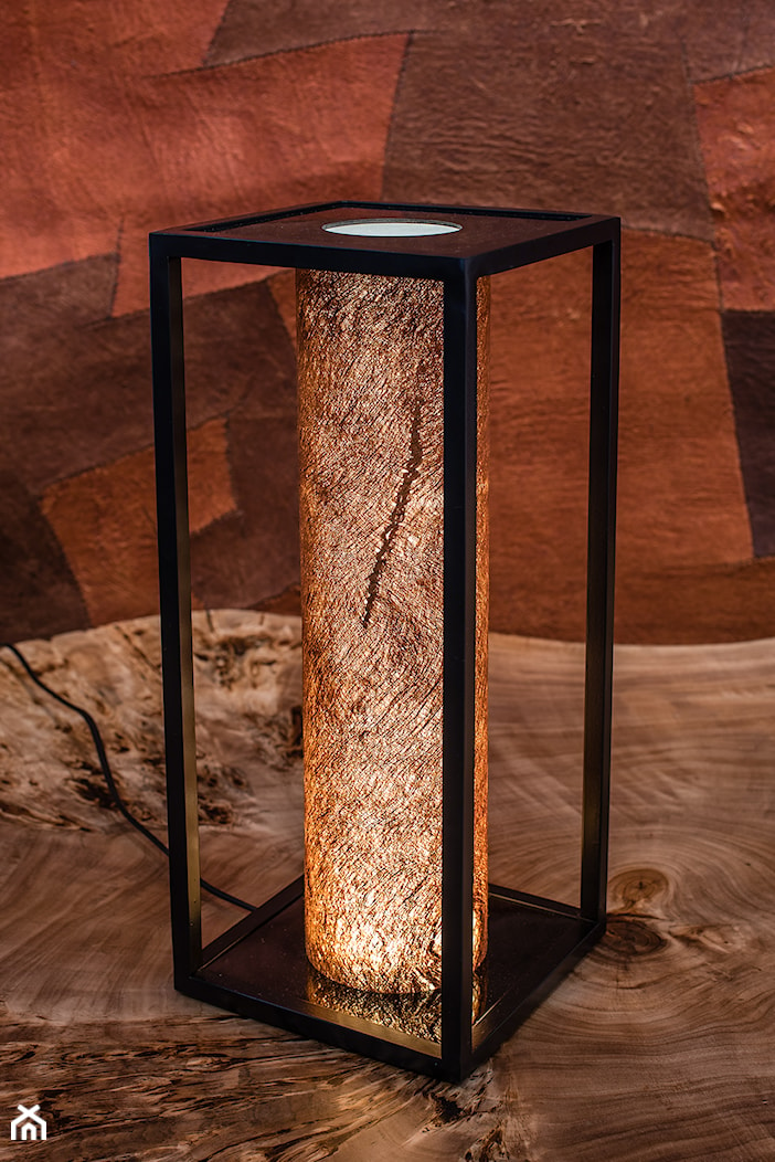 Lampa stojąca – stolikowa JIONI - zdjęcie od Kyambalo - Arcydzieło rąk ludzkich - Homebook