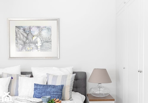 76 mkw, Powiśle, - Średnia biała sypialnia, styl prowansalski - zdjęcie od DZIURDZIAprojekt
