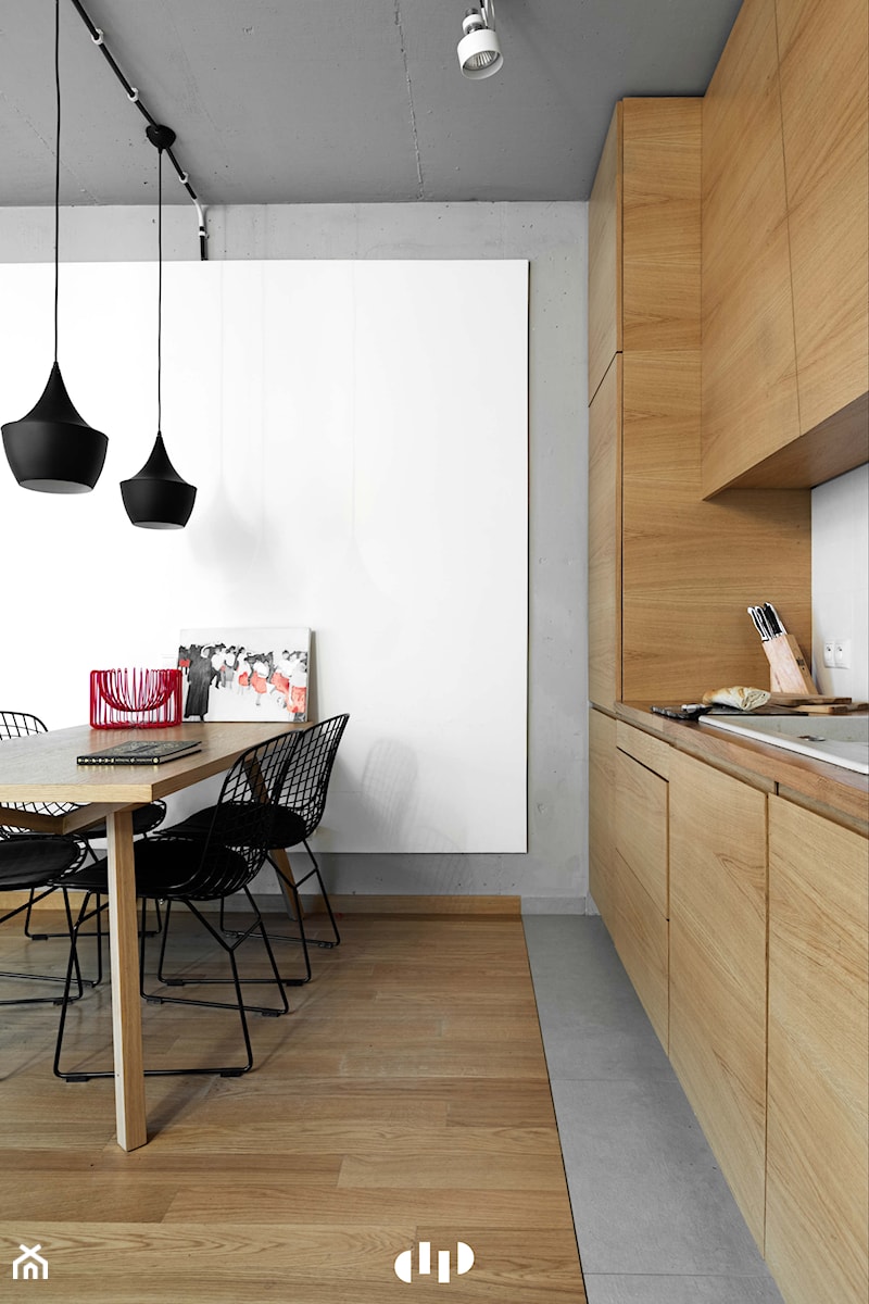 55m, Krakow - Średnia biała szara jadalnia w kuchni, styl skandynawski - zdjęcie od DZIURDZIAprojekt