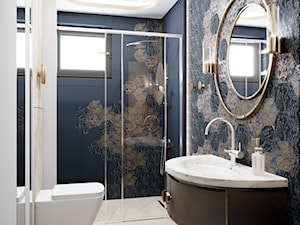 łazienka z sufitem napinanym - zdjęcie od Make It Yours Studio projektowania wnętrz