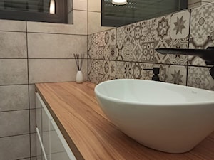 Łazienka z patchworkowym wzorem - projekt i realizacja