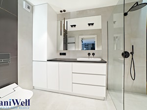 SaniWell wchodzisz i mieszkasz - Ruczaj - mieszkanie pod klucz - Łazienka, styl minimalistyczny - zdjęcie od SaniWell - wnętrza pod klucz - wchodzisz i mieszkasz