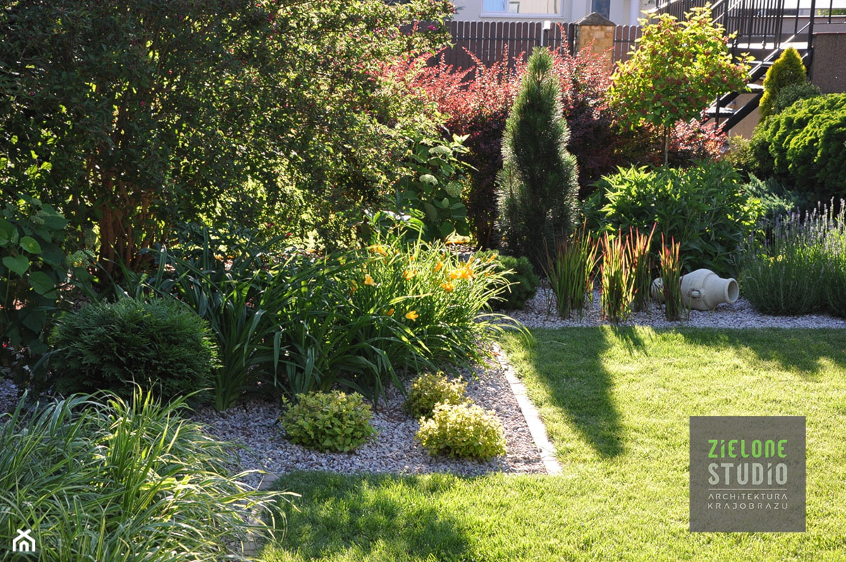 Mały ogród przydomowy - zdjęcie od Zielone Studio Architektura Krajobrazu - Homebook