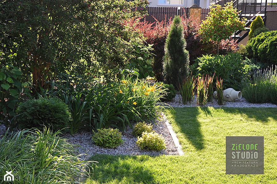 Mały ogród przydomowy - zdjęcie od Zielone Studio Architektura Krajobrazu