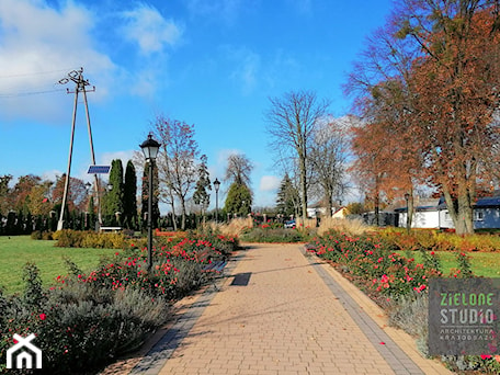 Aranżacje wnętrz - : Park w Krzczonowie - Zielone Studio Architektura Krajobrazu. Przeglądaj, dodawaj i zapisuj najlepsze zdjęcia, pomysły i inspiracje designerskie. W bazie mamy już prawie milion fotografii!