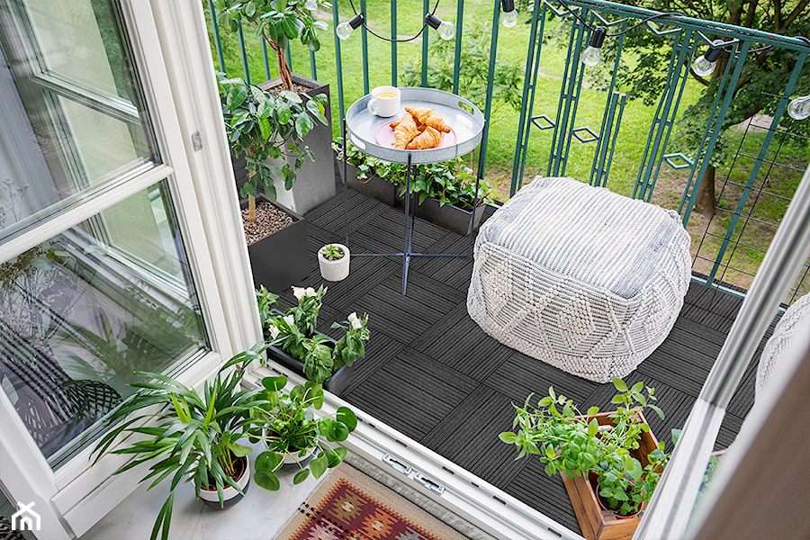 Piękny i przytulny balkon. - zdjęcie od E-floor