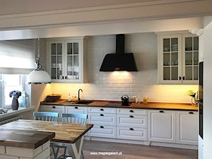 biała, stylowa kuchnia - zdjęcie od MG Wnętrza Magdalena Gałach | Projektant wnętrz
