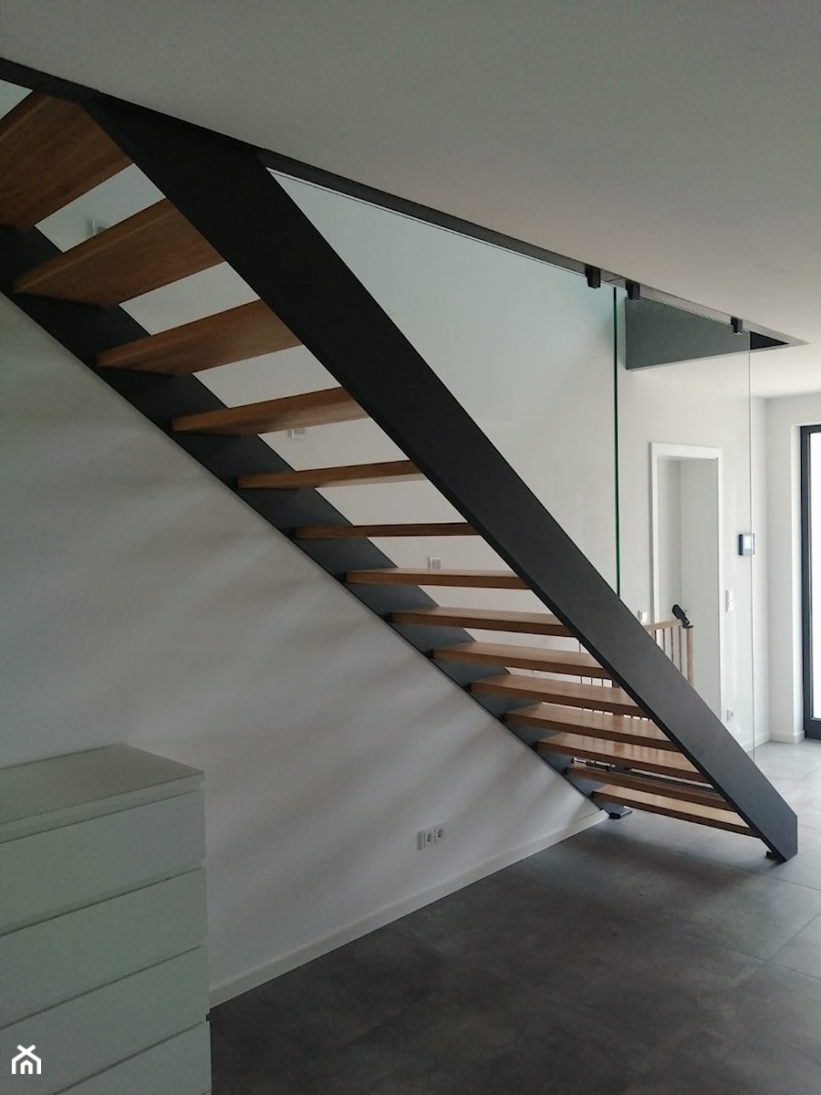 schody policzkowe ażurowe - zdjęcie od Brysch Schody
