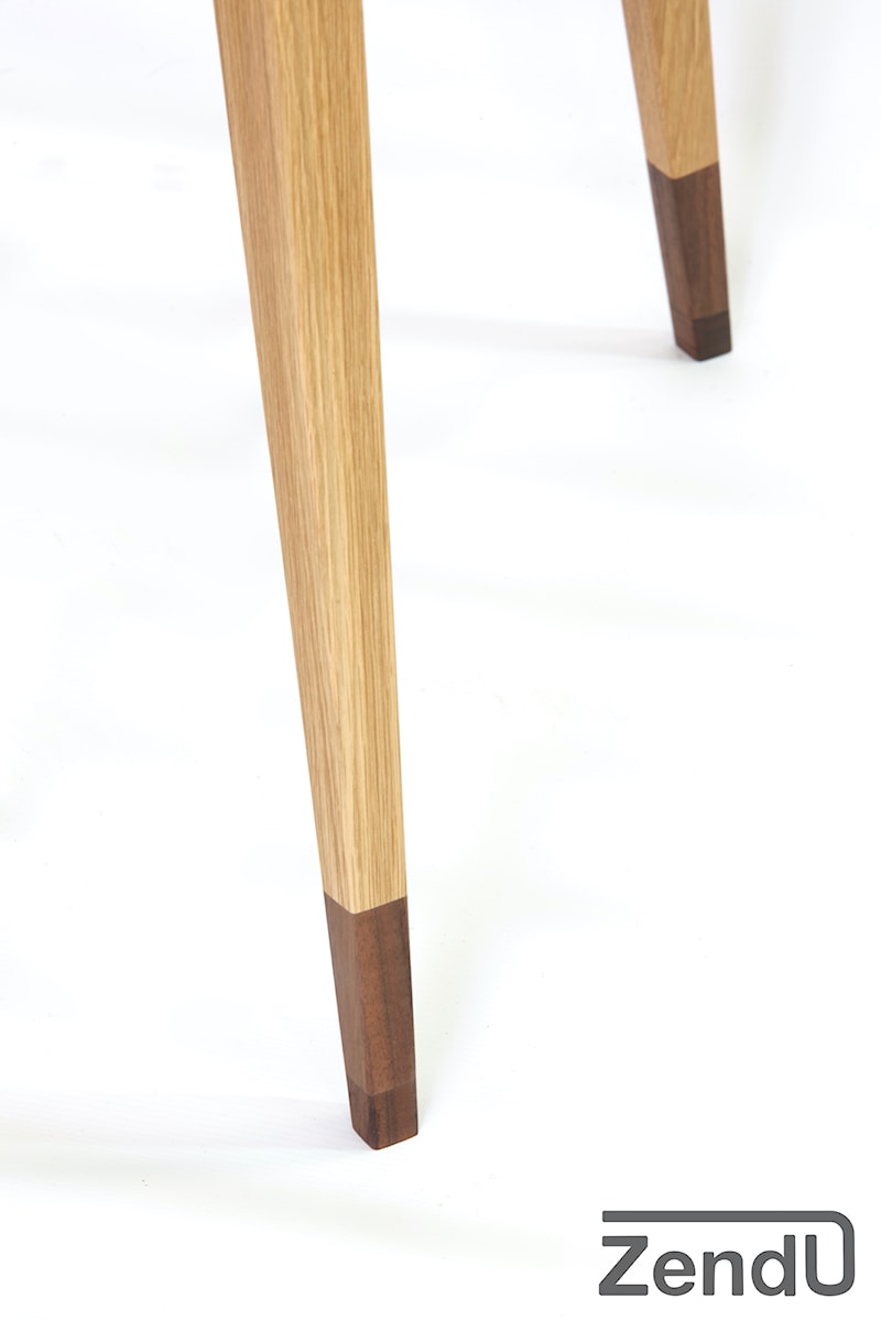 Biurko z drewna dębowego z trzema szufladami - zdjęcie od Zendu Furniture