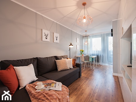 Aranżacje wnętrz - Salon: Wrocław Piaskowa Home Staging - Salon, styl nowoczesny - GOOD TO BE . Home Staging . Office Staging . Wnętrza. Przeglądaj, dodawaj i zapisuj najlepsze zdjęcia, pomysły i inspiracje designerskie. W bazie mamy już prawie milion fotografii!