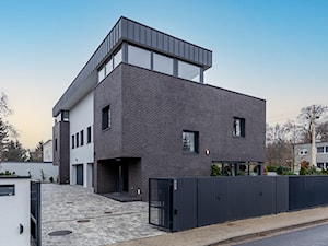 Sesja zdjęciowa luksusowego domu w Poznaniu - Domy, styl nowoczesny - zdjęcie od Bogusz Strulak