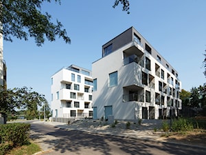Funkcjonalna Abstrakcja. Apartamentowce Złota 19 - zdjęcie od Zalewski Architecture Group Krzysztof Zalewski