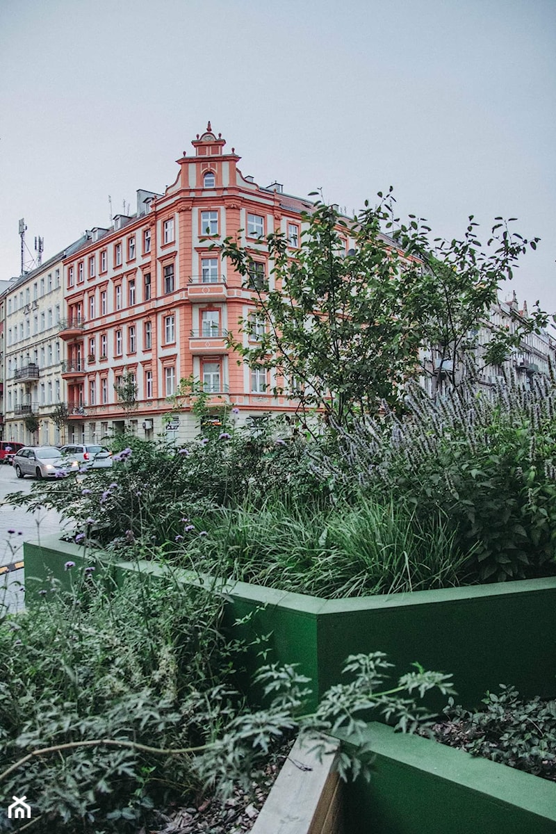 GrowGreen Wrocław - zdjęcie od KA KOBIERSKA PRACOWNIA PROJEKTOWA