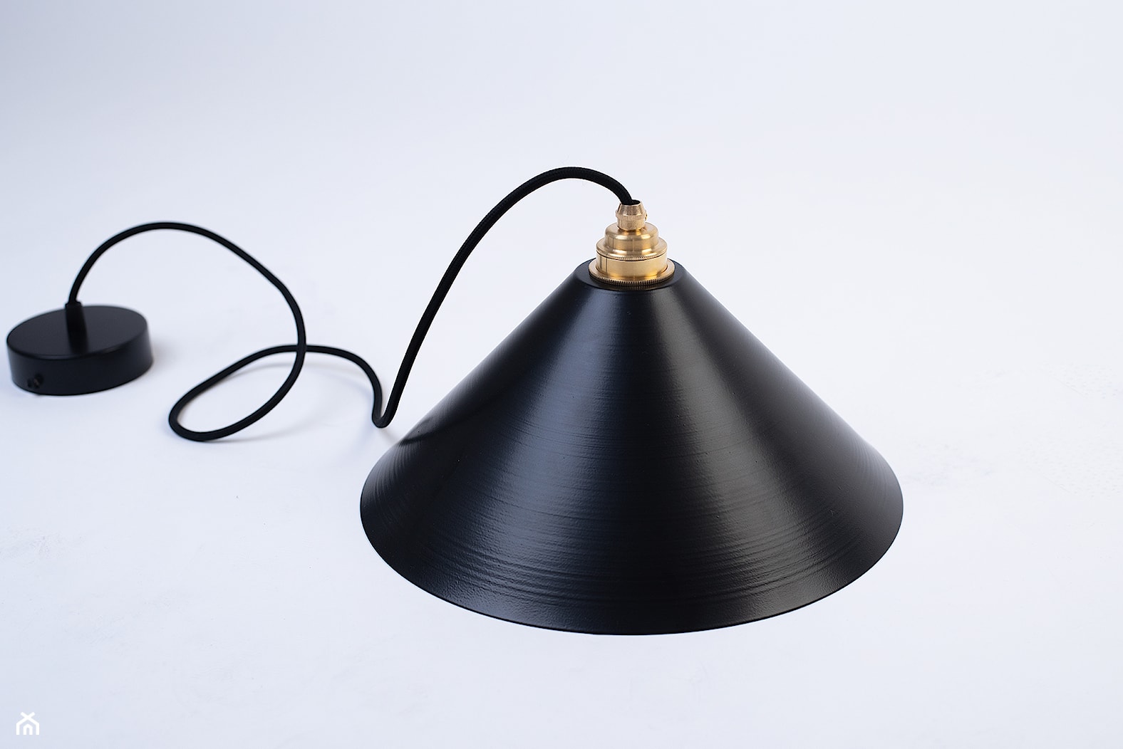 Lampa sufitowa Jasper black - zdjęcie od Epic Light - lampy retro i loftowe - Homebook