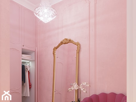Aranżacje wnętrz - Pokój dziecka: Dusty pink Girl bedroom - AB Interior Atelier. Przeglądaj, dodawaj i zapisuj najlepsze zdjęcia, pomysły i inspiracje designerskie. W bazie mamy już prawie milion fotografii!