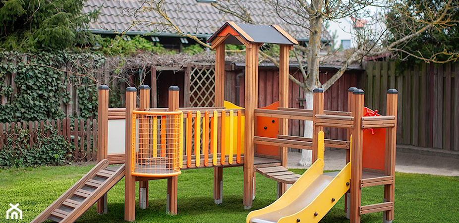 Kącik dla dziecka w ogrodzie – jak urządzić plac zabaw? Poradnik krok po kroku