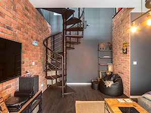 Kawalerka w loftowym stylu - Salon, styl industrialny - zdjęcie od Gotowe Mieszkanie