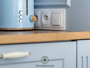 Kuchnia w jasnych kolorach - zdjęcie od Forrest Home Architecture & Art