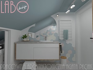 Łazienka dzieci na poddaszu - zdjęcie od Szczęśliwe Wnętrza Studio Projektowe