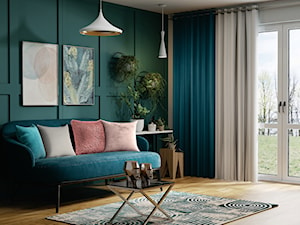 Salon z turkusową kanapą, grubymi zasłonami i zielona ścianą - zdjęcie od bricomarche.pl
