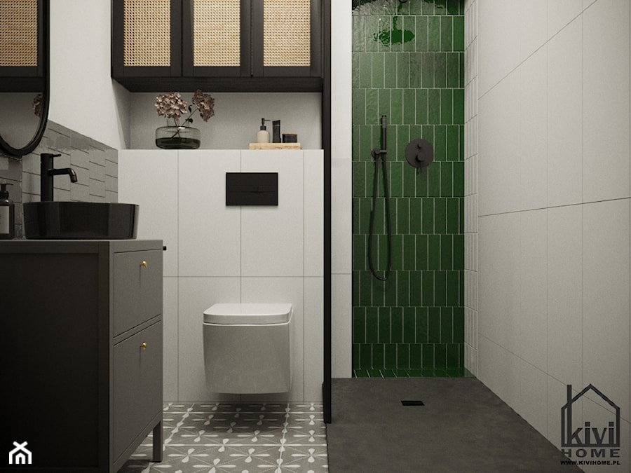 Mała łazienka z mocnym akcentem zielonych płytek - zdjęcie od Kivi Home - projektowanie wnętrz