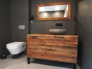 Szafka łazienkowa wykonana ze starego drewna - zdjęcie od Retrowood