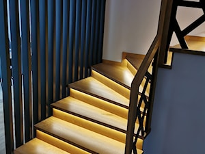 Nowoczesne schody drewniane - zdjęcie od StolarstwoMakowski