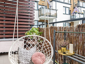 Balkon w bloku - zdjęcie od PMB Home Staging